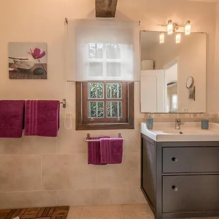 Juanita Holiday home